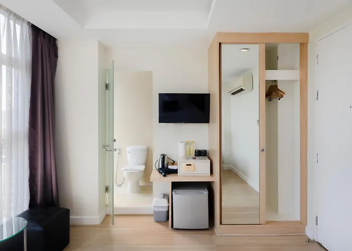 Gp House Express Sukhumvit 81 3*
