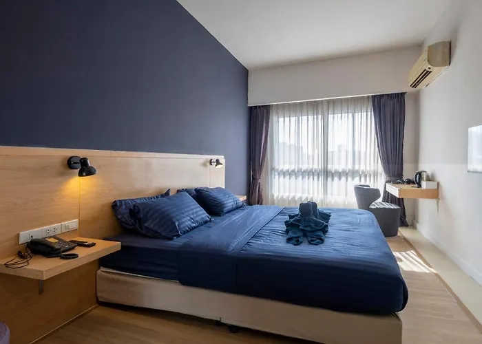 Gp House Express Sukhumvit 81 Hotel