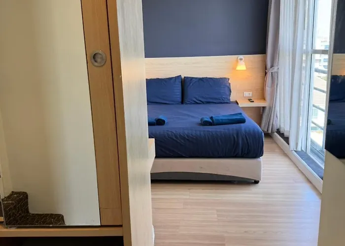 Gp House Express Sukhumvit 81 3*