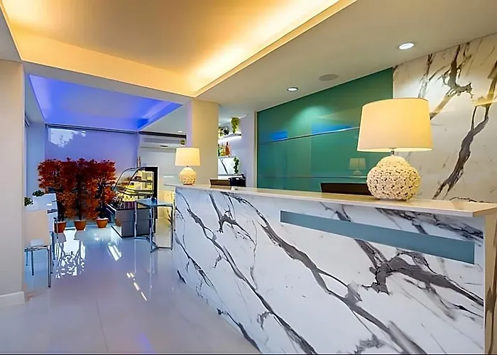 Gp House Express Sukhumvit 81 3*