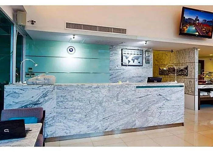 ホテル Gp House Express Sukhumvit 81